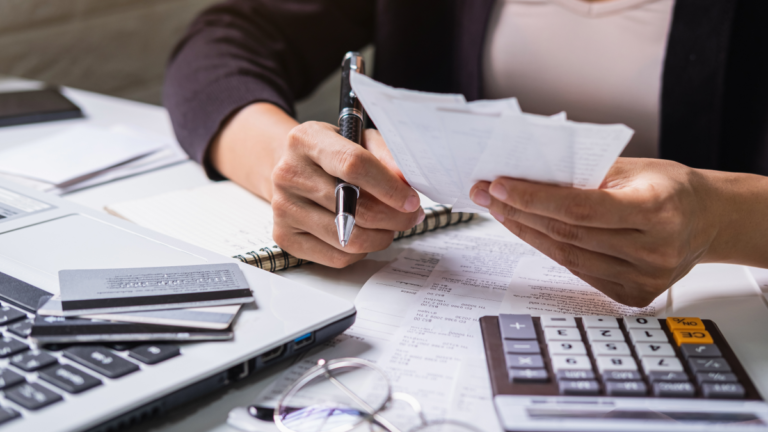 Fechamento do mês: como obter os XMLS?
